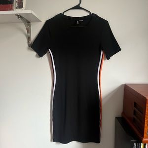 Sporty H&M Dress - size Medium